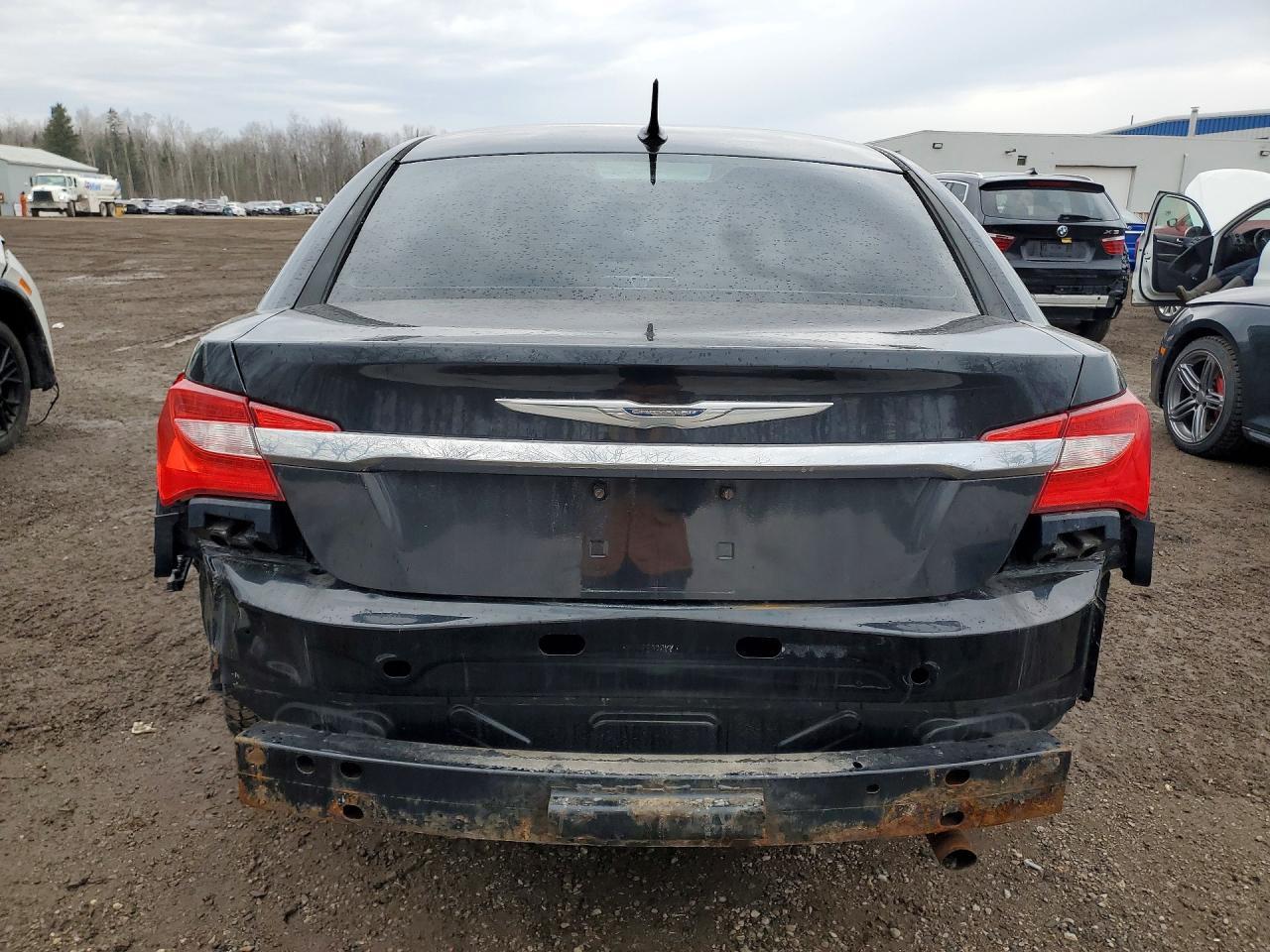 2011 Chrysler 200 Lx - Image 6