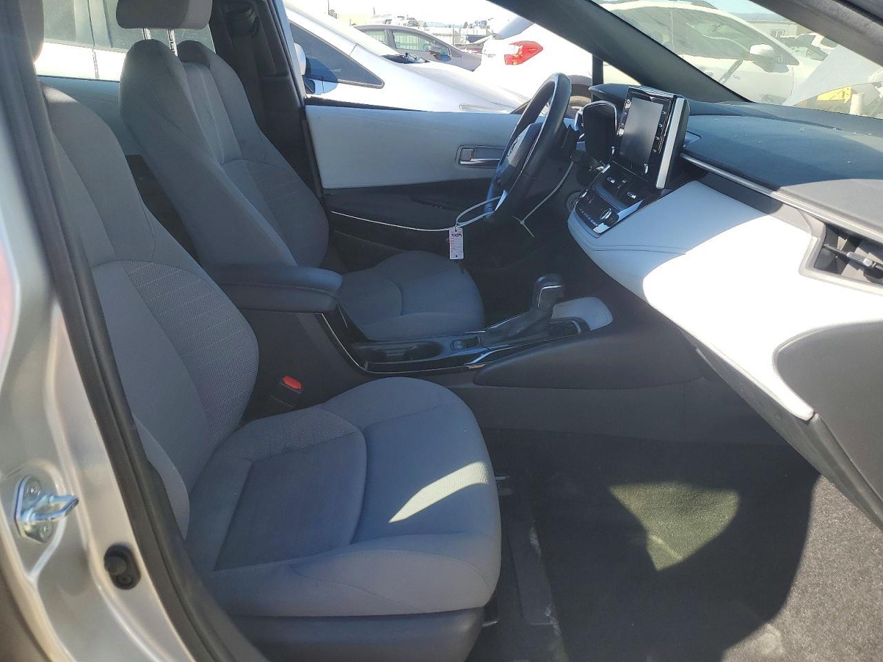 2020 Toyota Corrola - Фото 7