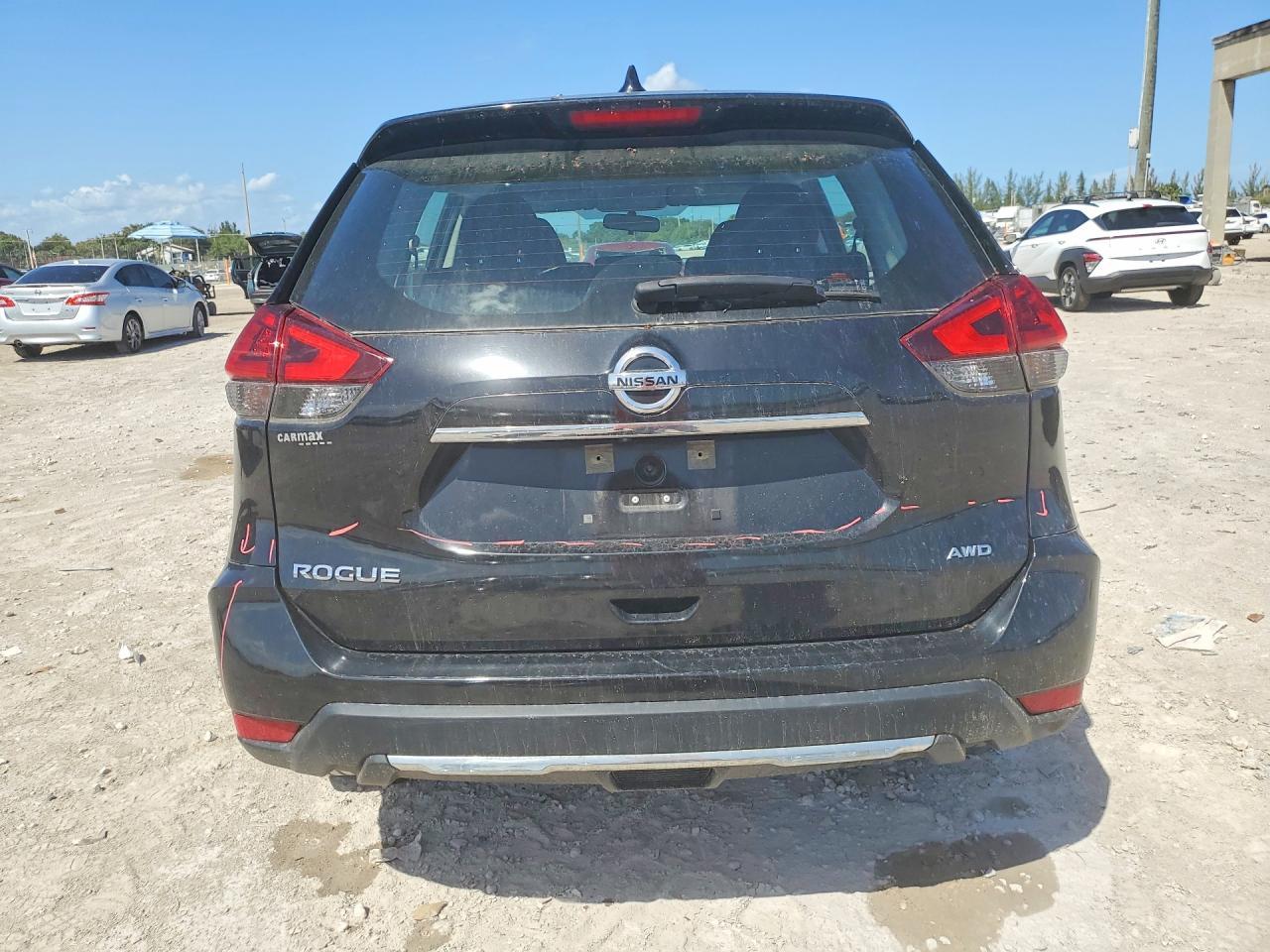 2018 Nissan Rogue S - Фото 6