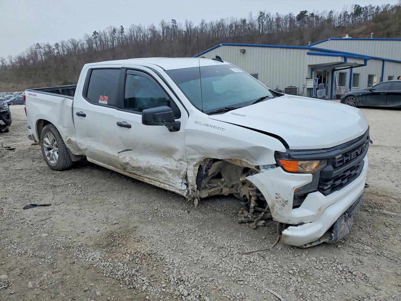 2025 Chevrolet Silverado K1500 Custom - Фото 4