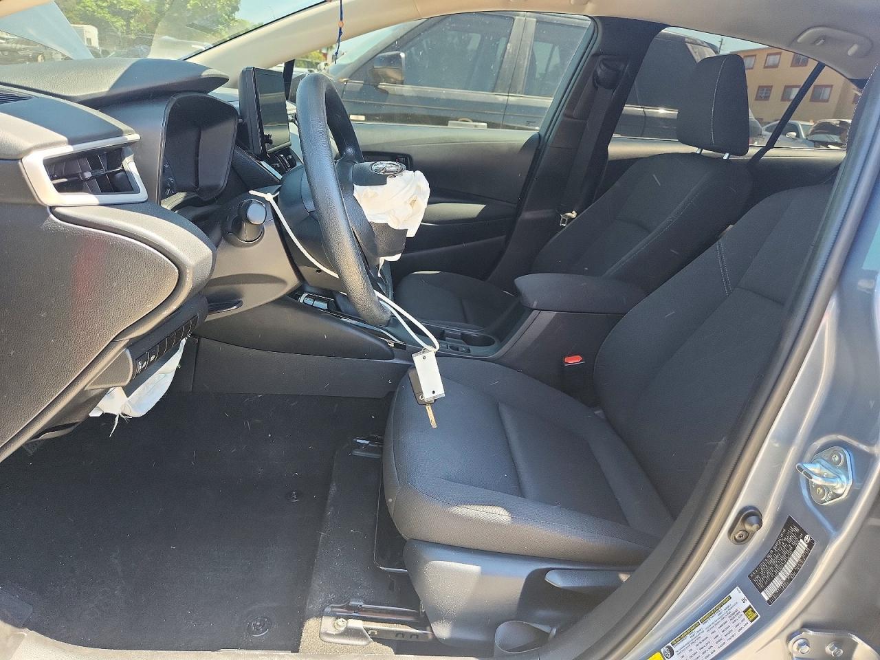 2025 Toyota Corolla Le - Фото 7