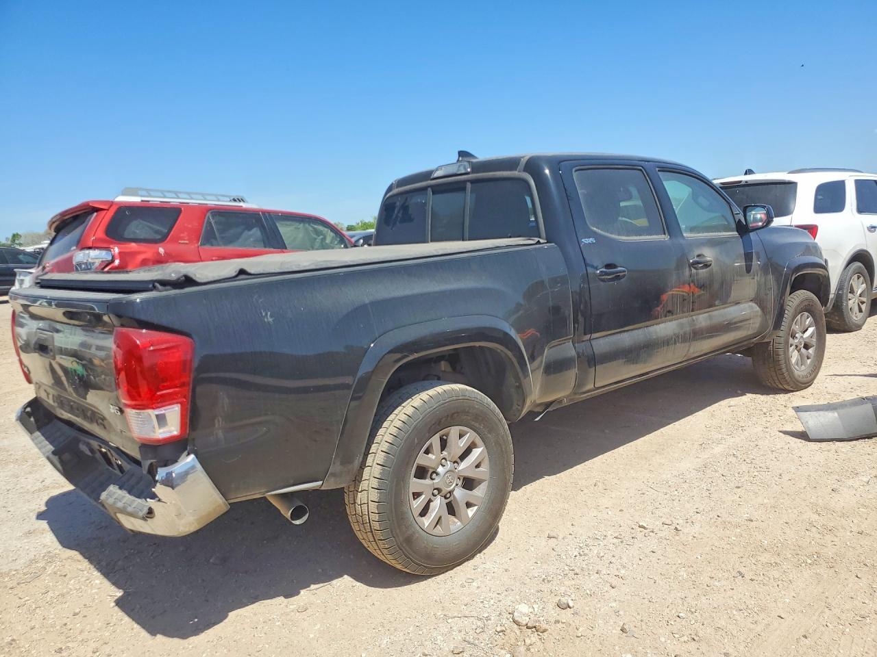 2017 Toyota Tacoma - Image 3