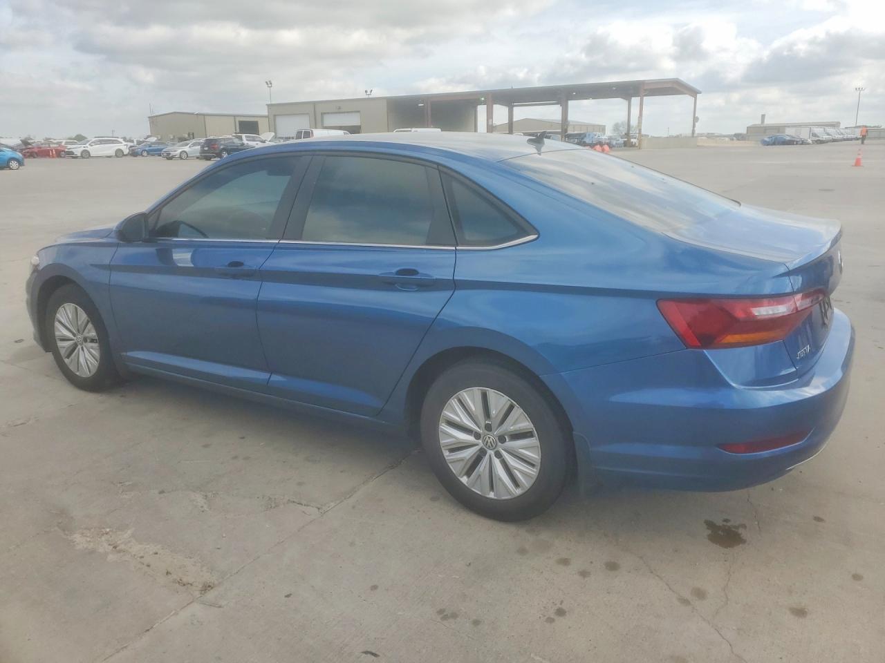 2019 Volkswagen Jetta S - Фото 2