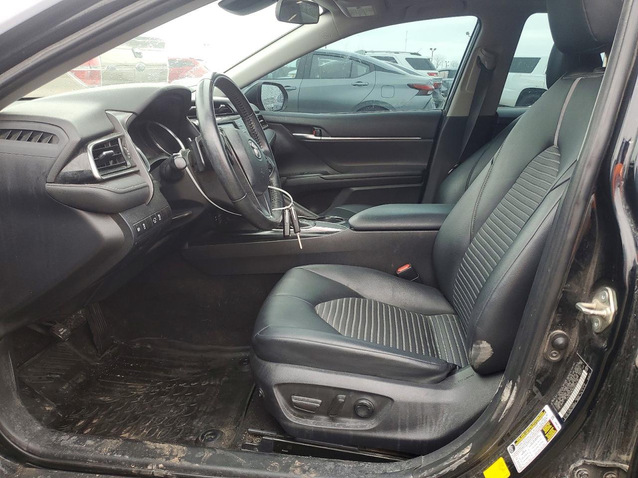 2019 Toyota Camry Se - Image 7