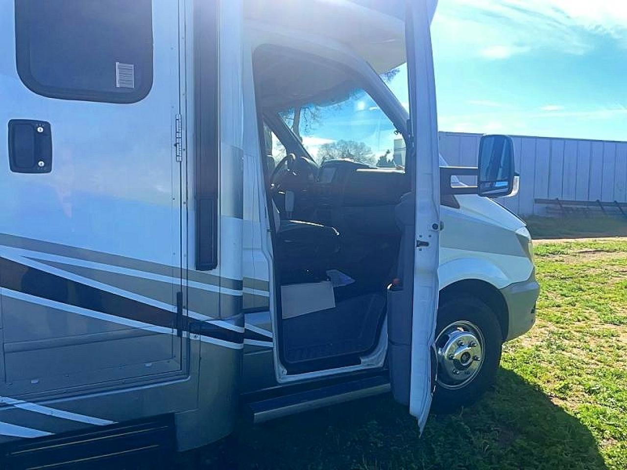 2017 Winn View - Rvs Rv - Фото 6