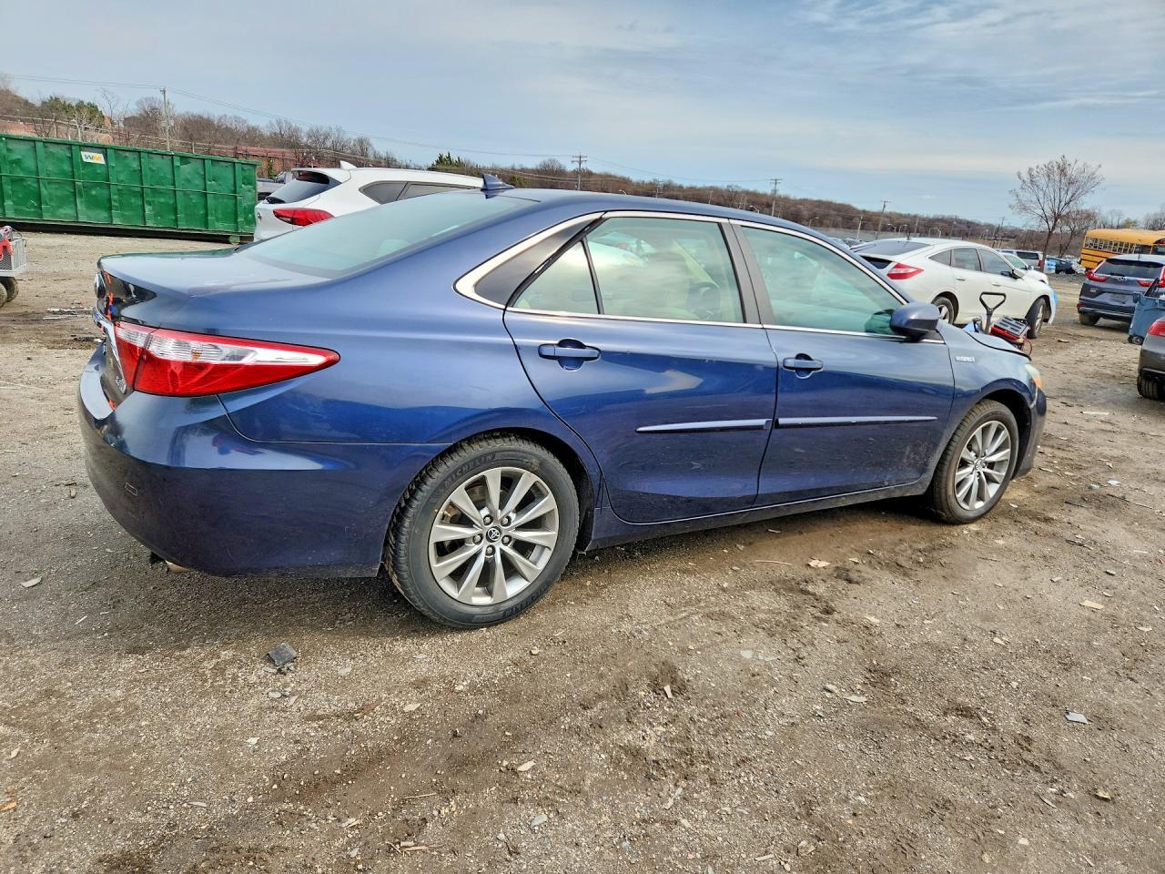 2016 Toyota Camry Hybrid Xle - Фото 3