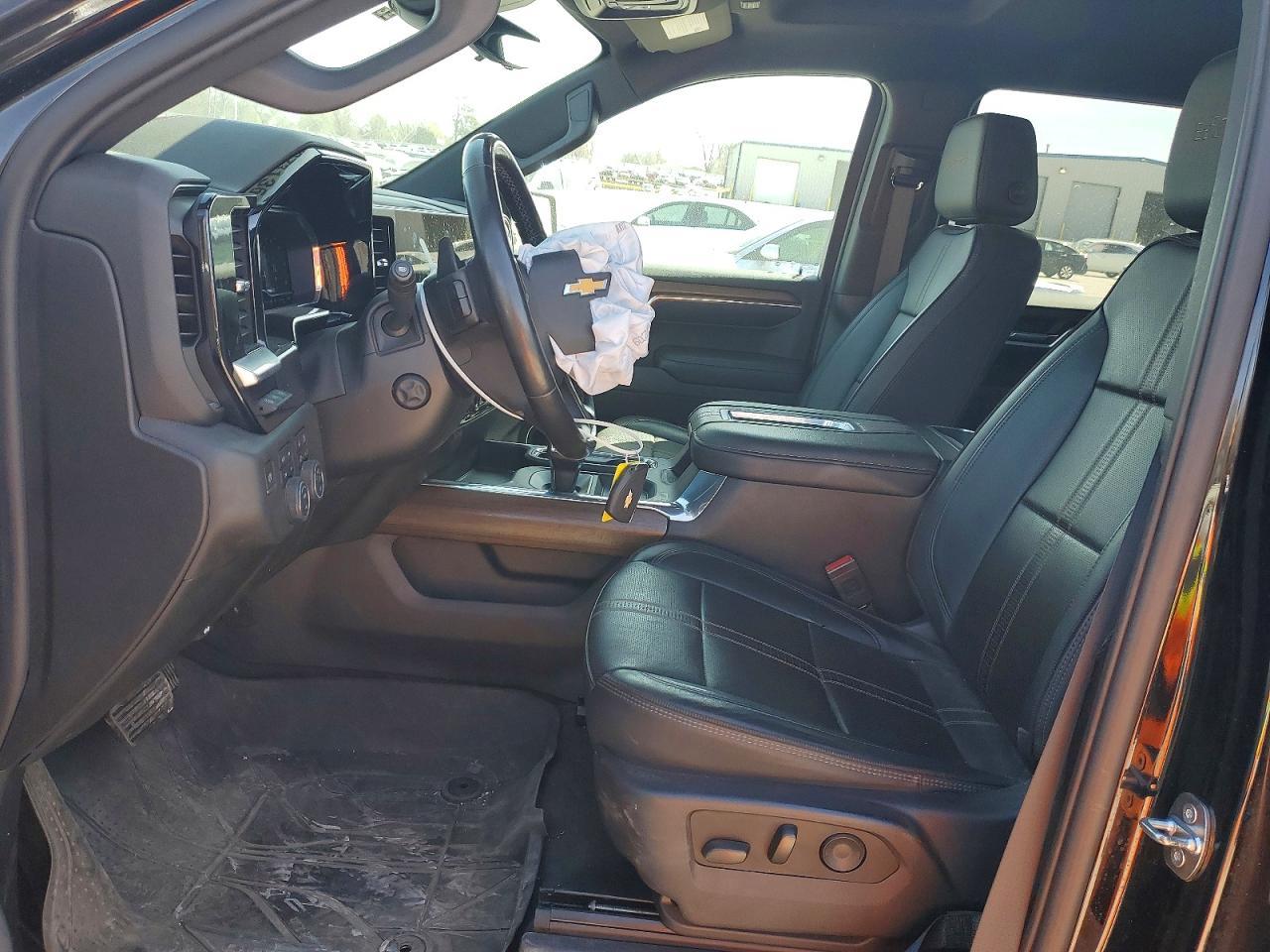 2022 Chevrolet Silverado K1500 High Country - Фото 7