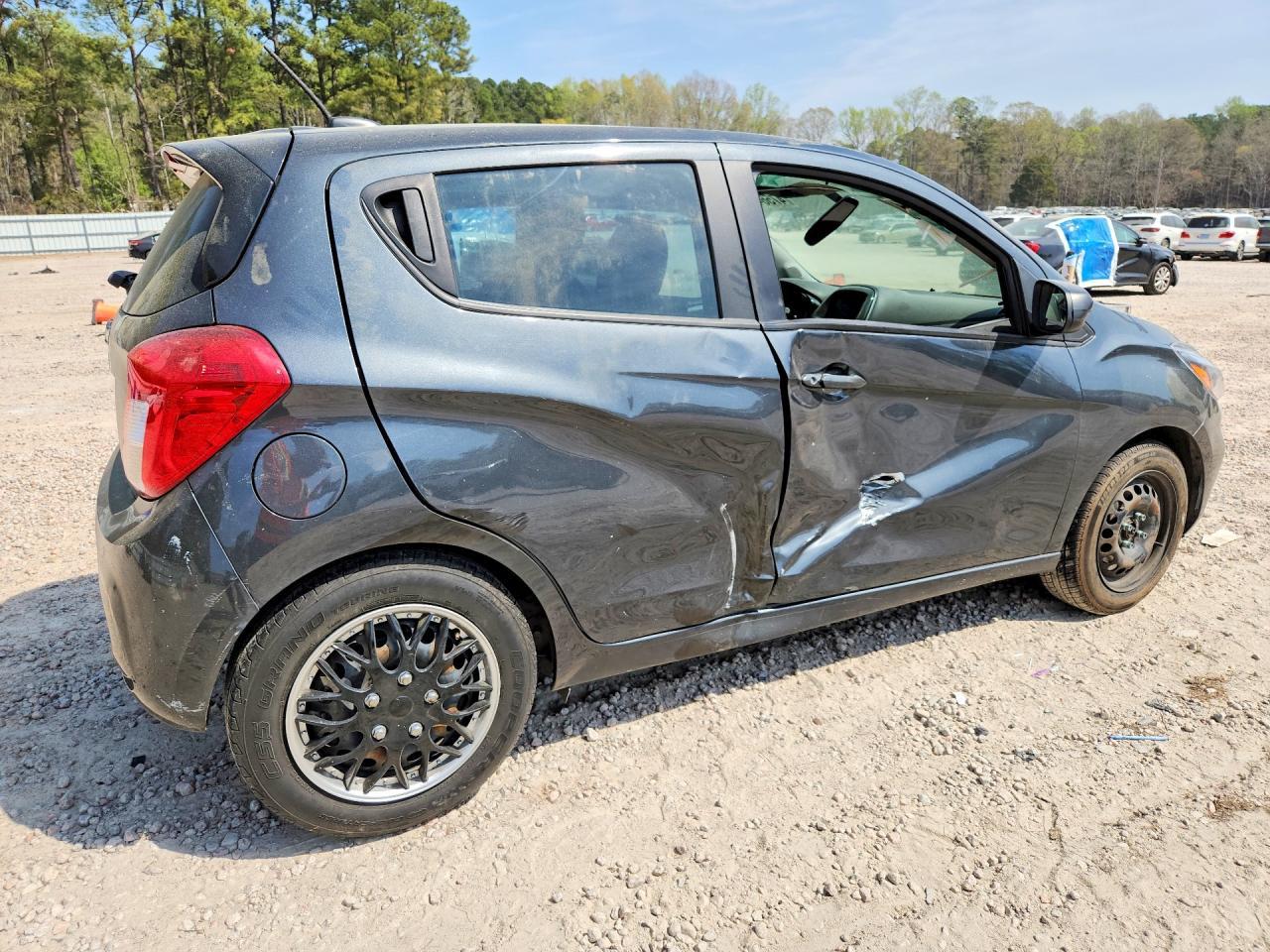 2019 Chevrolet Spark Ls - Фото 3