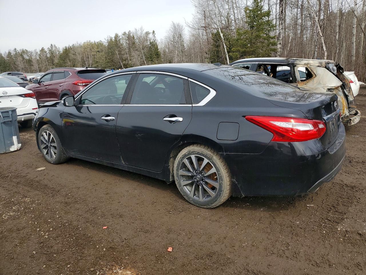 2016 Nissan Altima 2.5 - Фото 2
