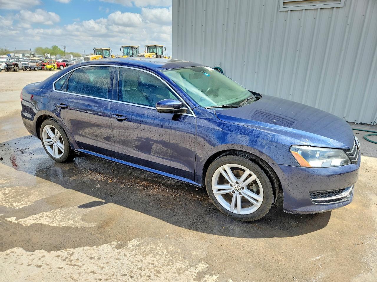 2015 Volkswagen Passat Se - Фото 4