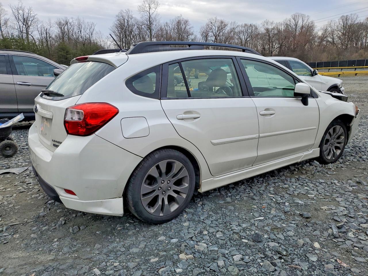 2014 Subaru Impreza Sport Premium - Фото 3