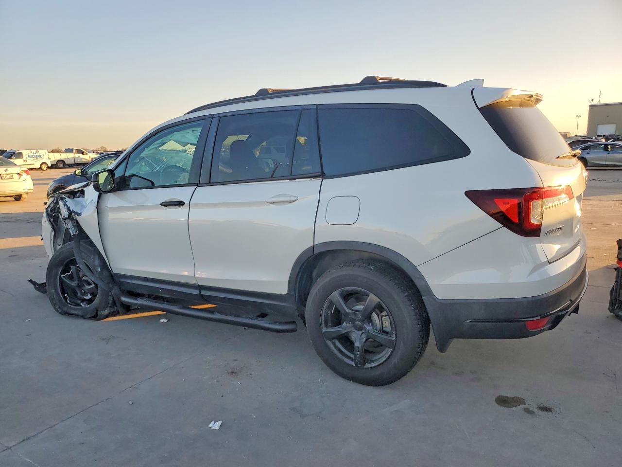 2021 Honda Pilot Black - Фото 2