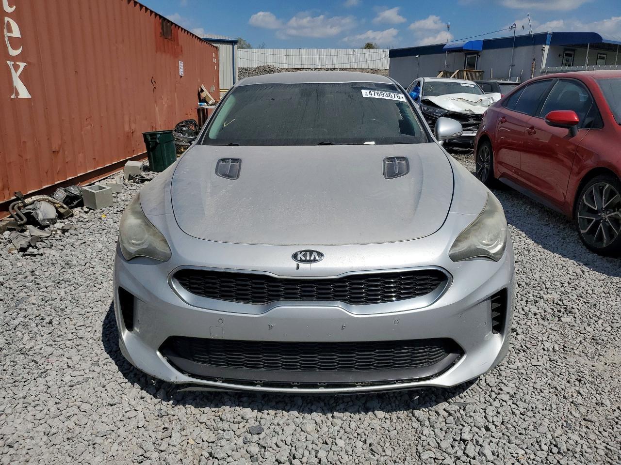 2018 Kia Stinger Base - Image 5
