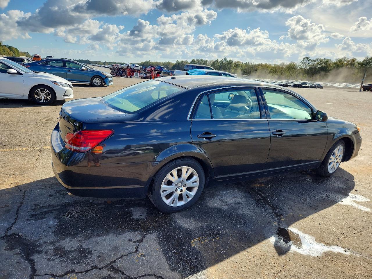 2009 Toyota Avalon Xls - Фото 3