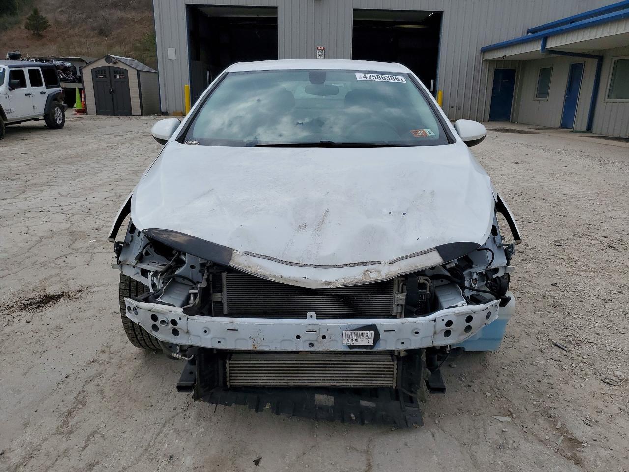 2019 Chevrolet Cruze Ls - Фото 5
