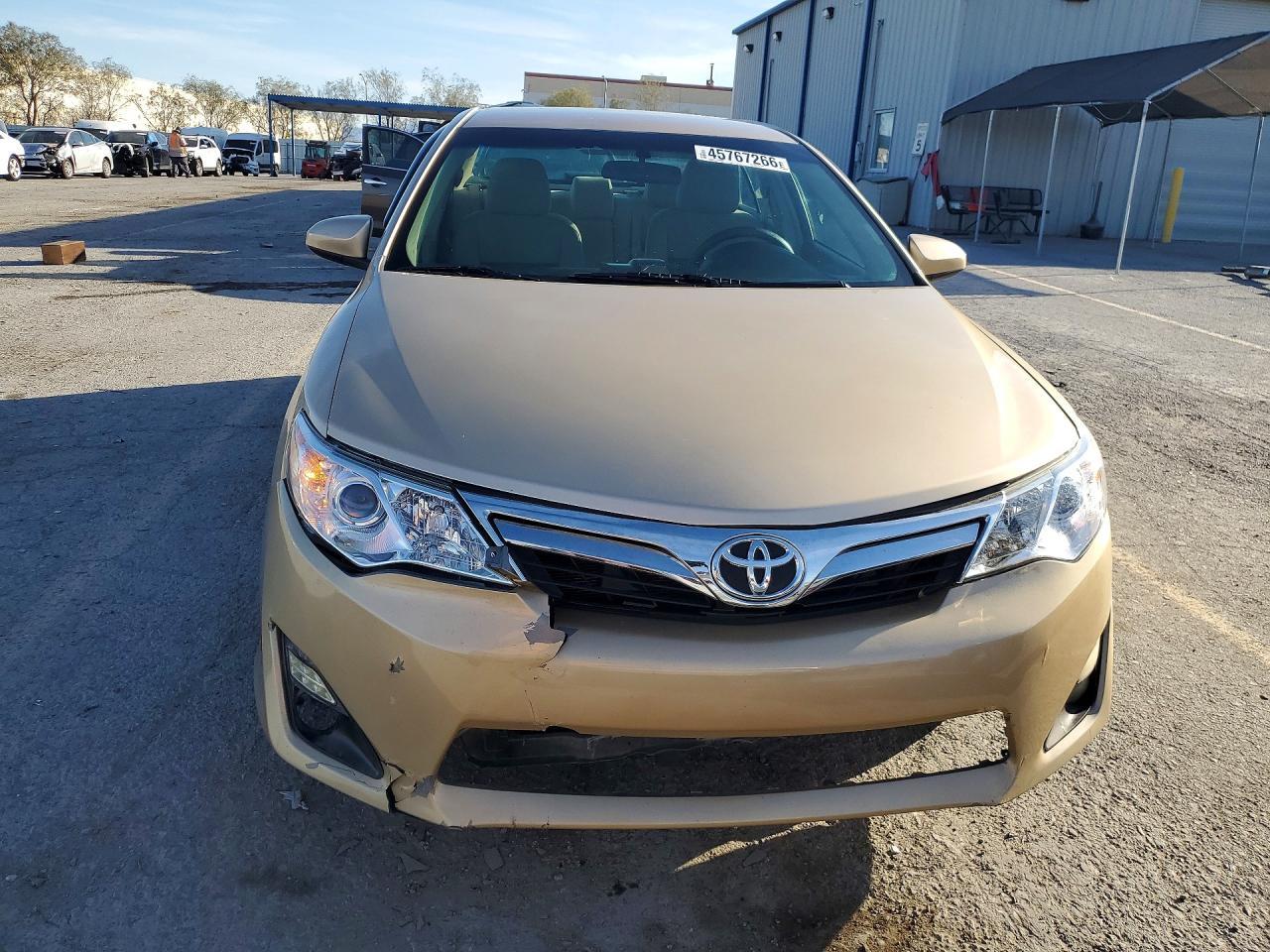 2012 Toyota Camry Le - Image 5