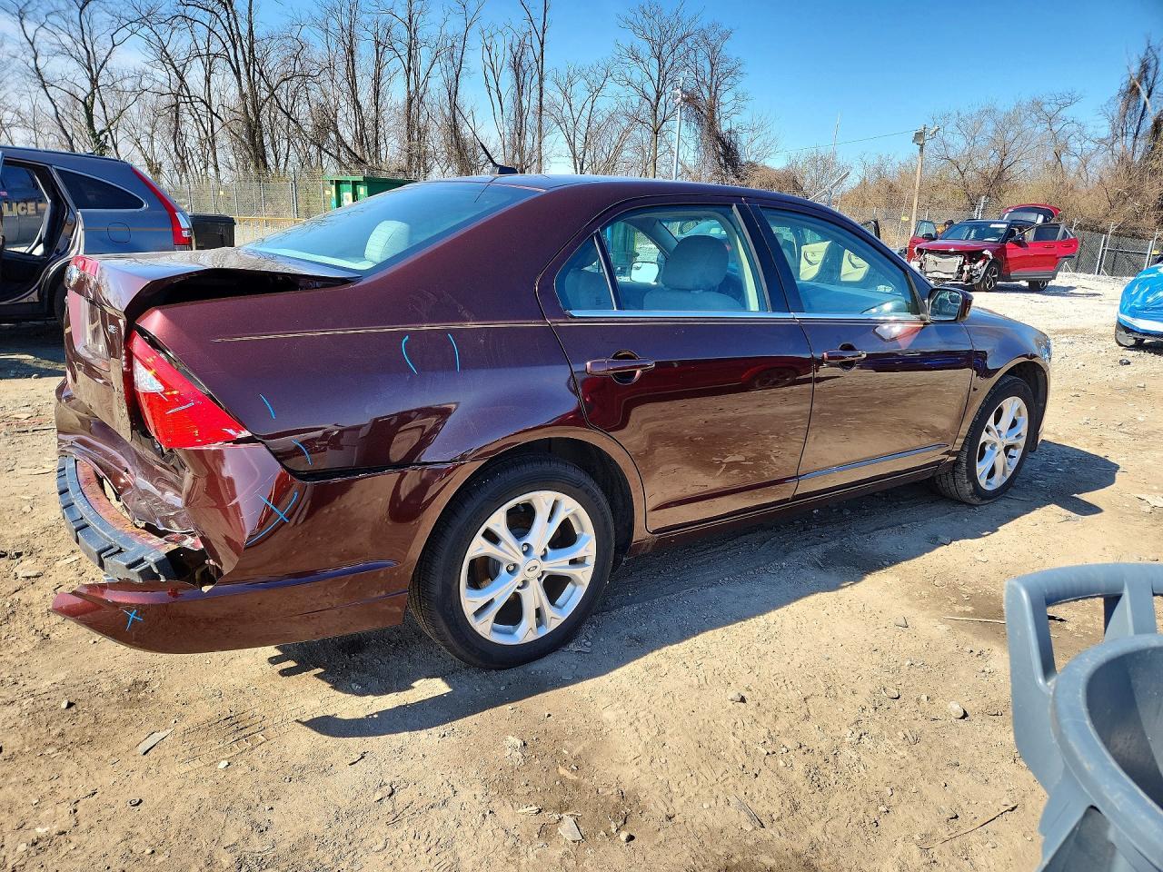 2012 Ford Fusion Se - Фото 3
