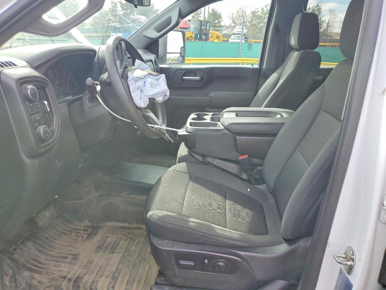 2022 Chevrolet Silverado K2500 Heavy Duty - Фото 7