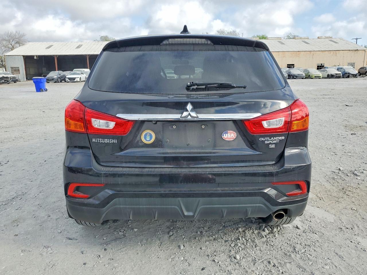 2019 Mitsubishi Outlander Sport Se - Фото 6
