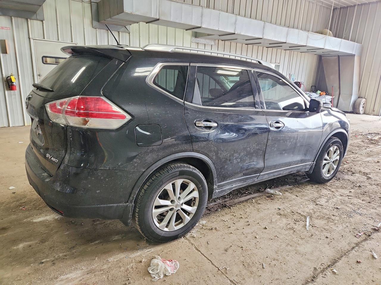 2016 Nissan Rogue S - Фото 3