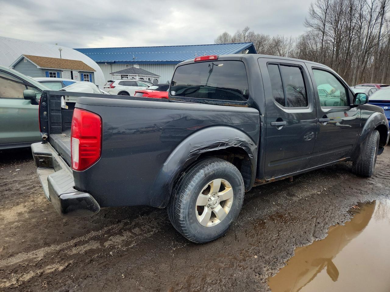 2010 Nissan Frontier Se V6 - Фото 3