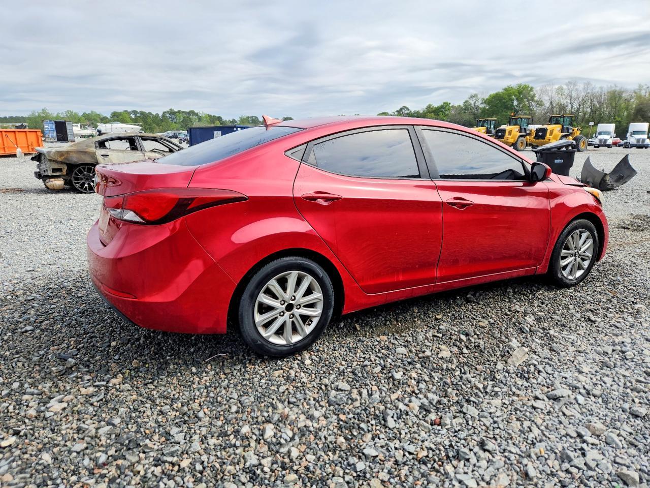 2014 Hyundai Elantra Se - Фото 3