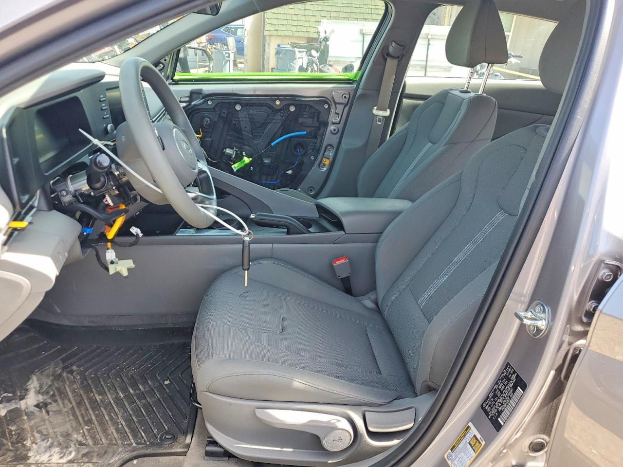 2024 Hyundai Elantra Se - Фото 7