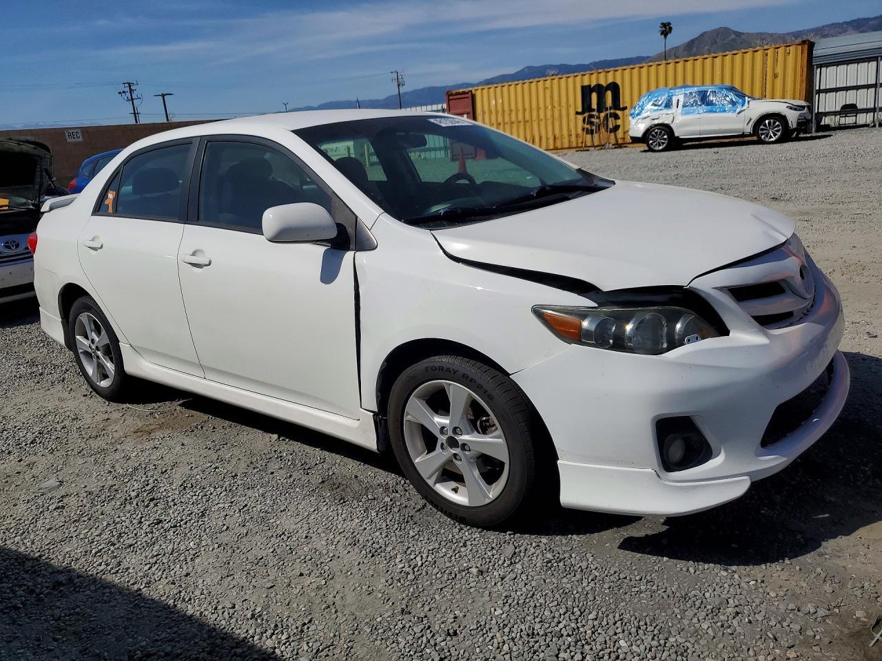 2011 Toyota Corolla S - Фото 4