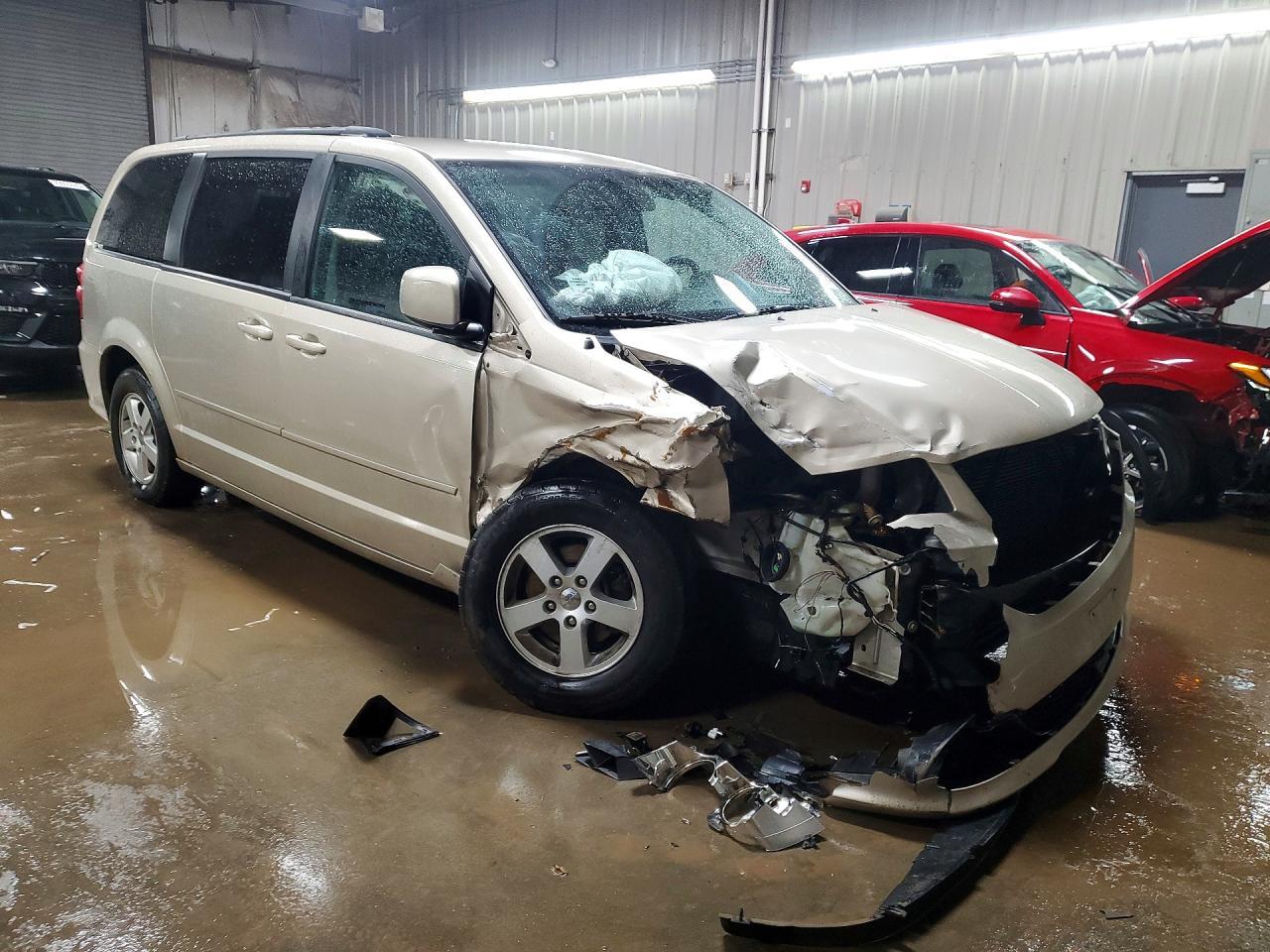 2013 Dodge Grand Caravan Sxt - Фото 4