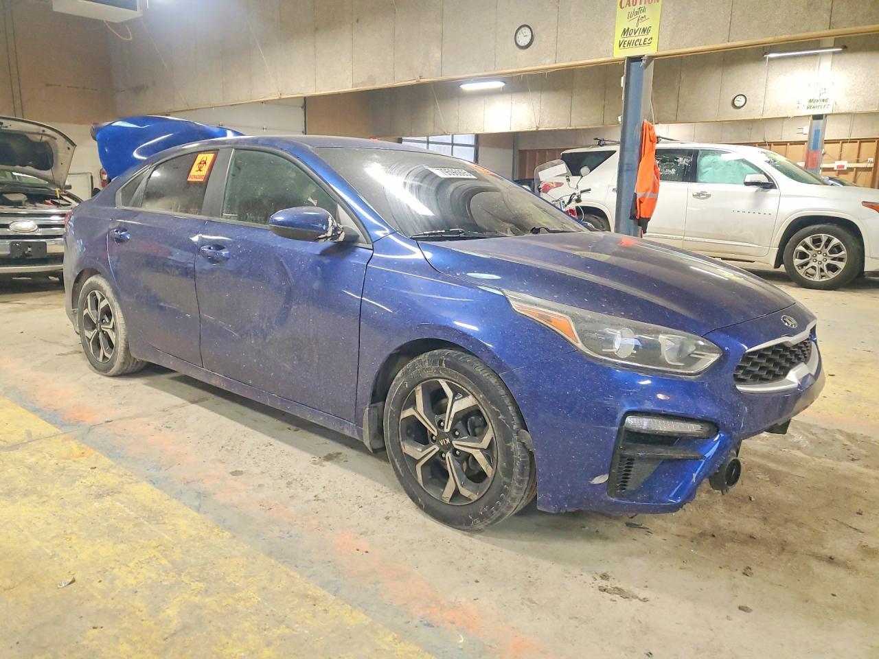 2019 Kia Forte Lxs - Фото 4