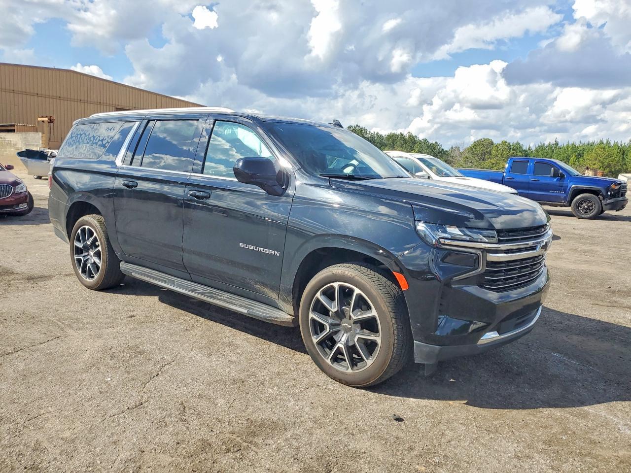 2023 Chevrolet Suburban K1500 Lt - Фото 4