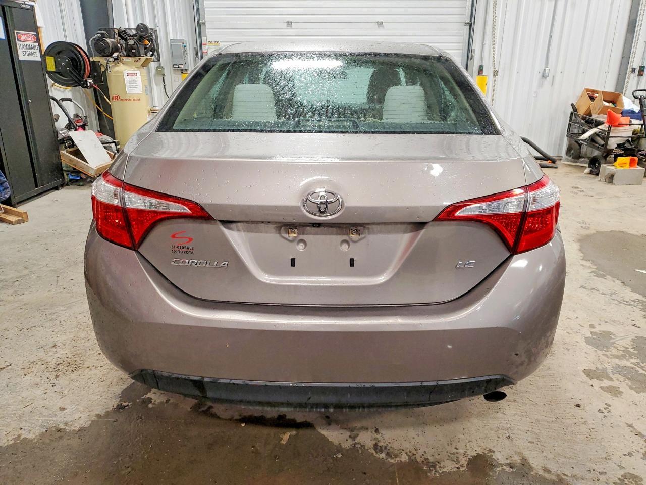 2014 Toyota Corolla L - Фото 6