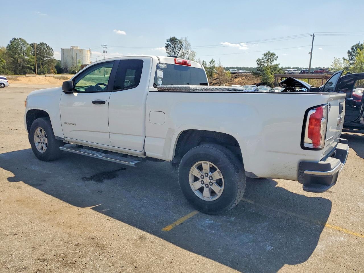 2016 GMC Canyon - Фото 2