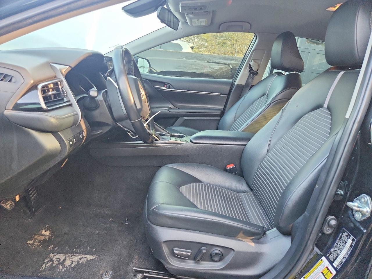 2022 Toyota Camry Se - Фото 7