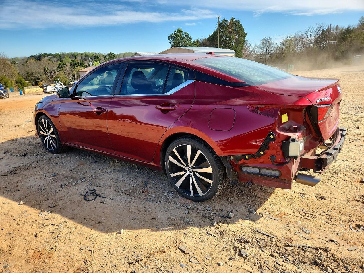 2020 Nissan Altima 2.5 Sr - Image 2