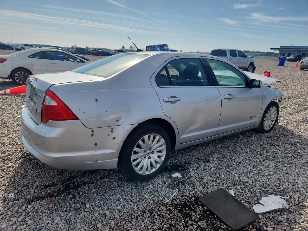 2010 Ford Fusion Hybrid - Фото 3