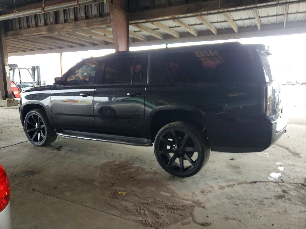 2016 GMC Yukon Xl C1500 Slt - Фото 2