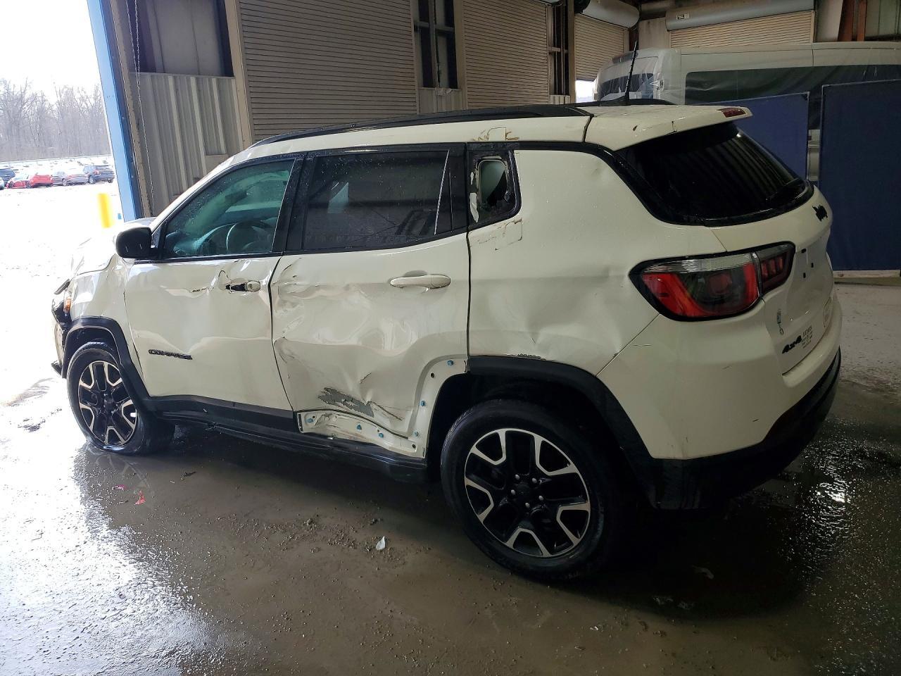 2019 Jeep Compass Sport - Фото 2