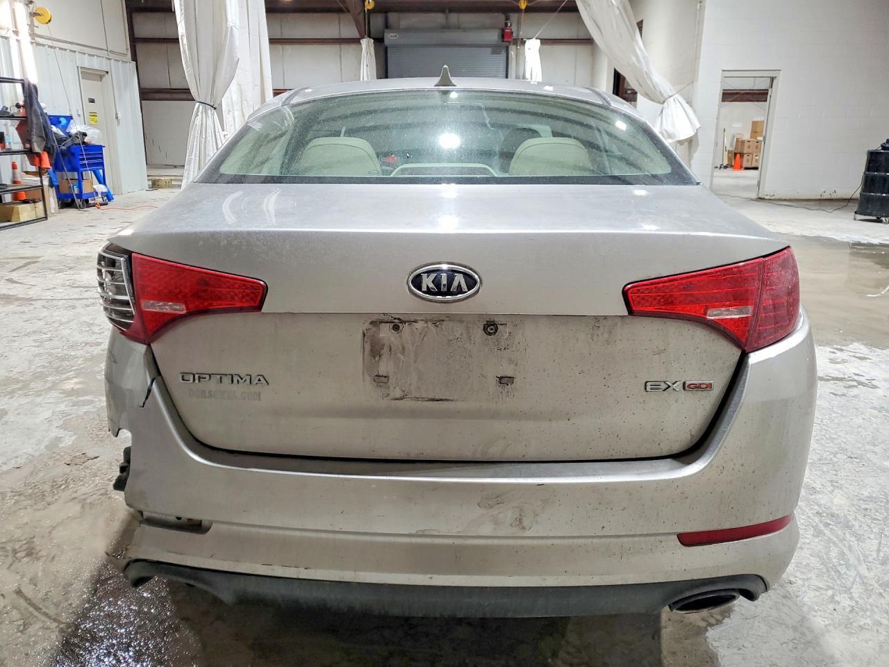2012 Kia Optima - Image 6