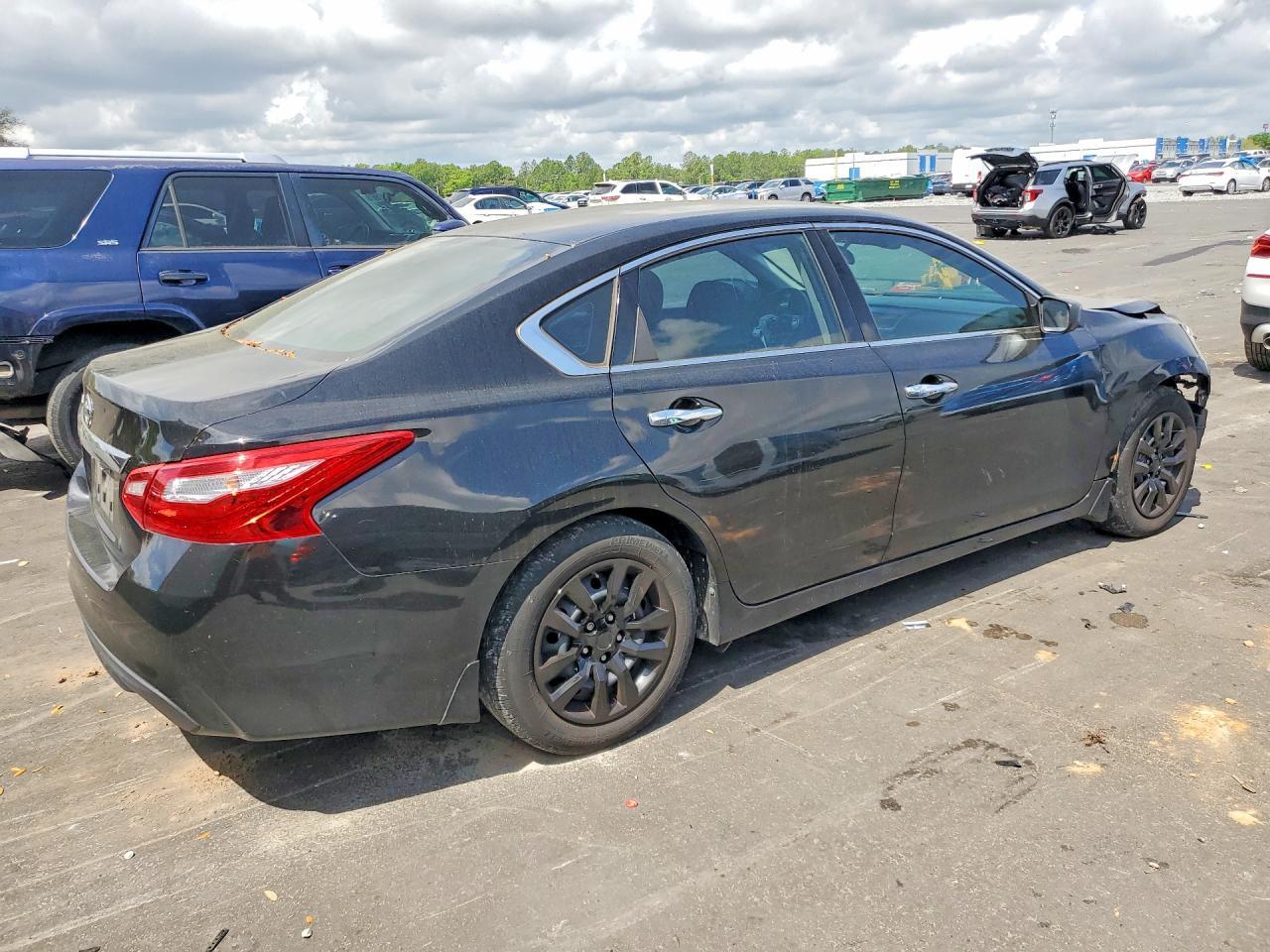 2016 Nissan Altima 2.5 S - Image 3