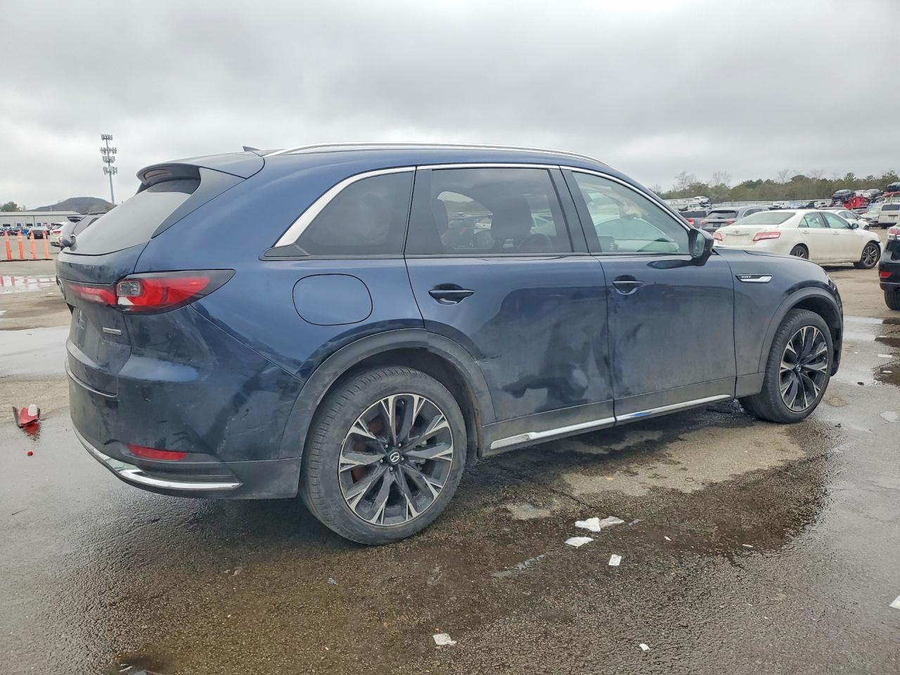 2024 Mazda Cx-90 Premium - Image 3