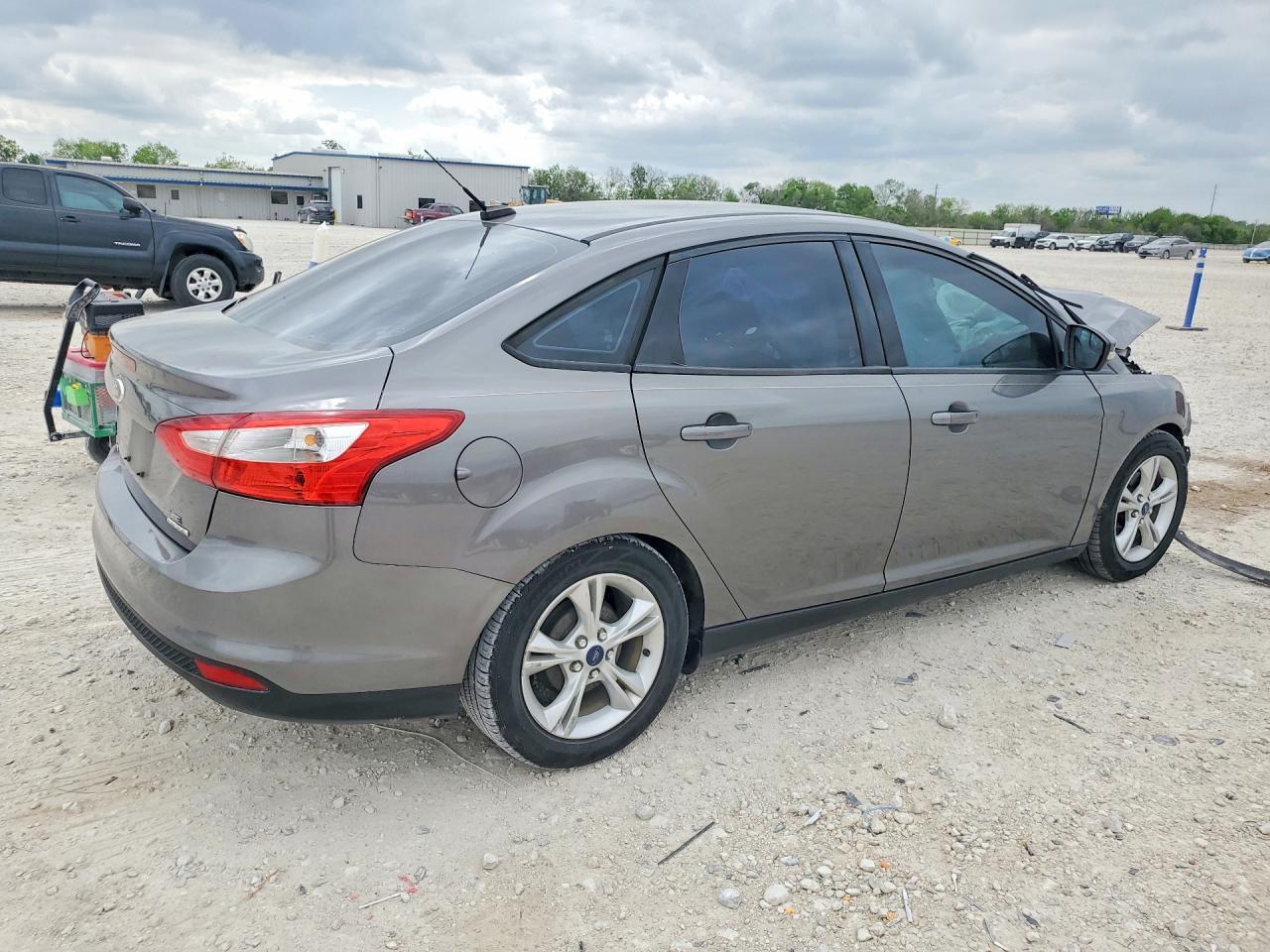 2014 Ford Focus Se - Image 3