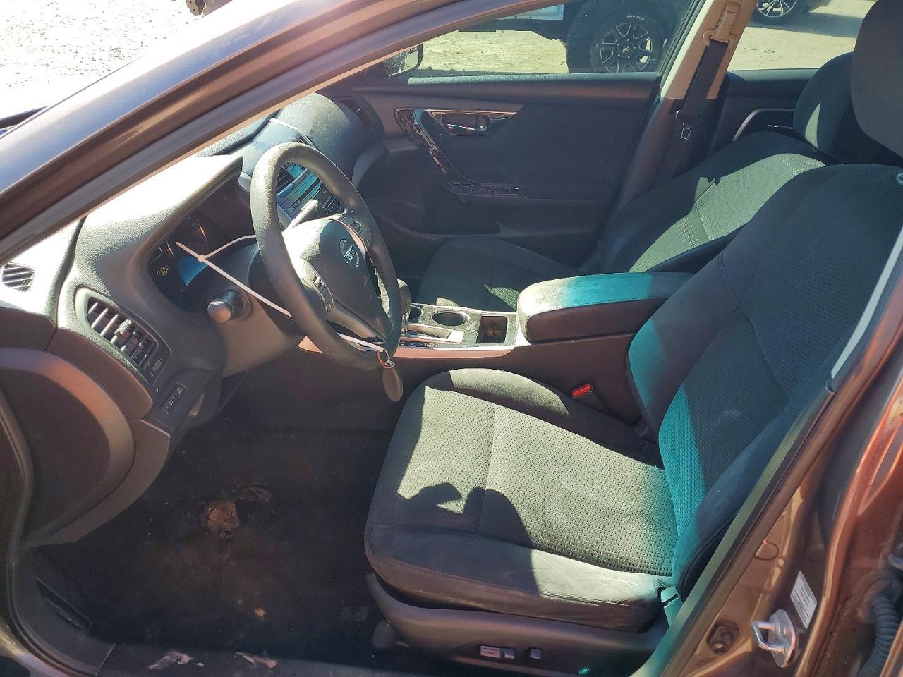 2014 Nissan Altima 2.5 S - Image 7