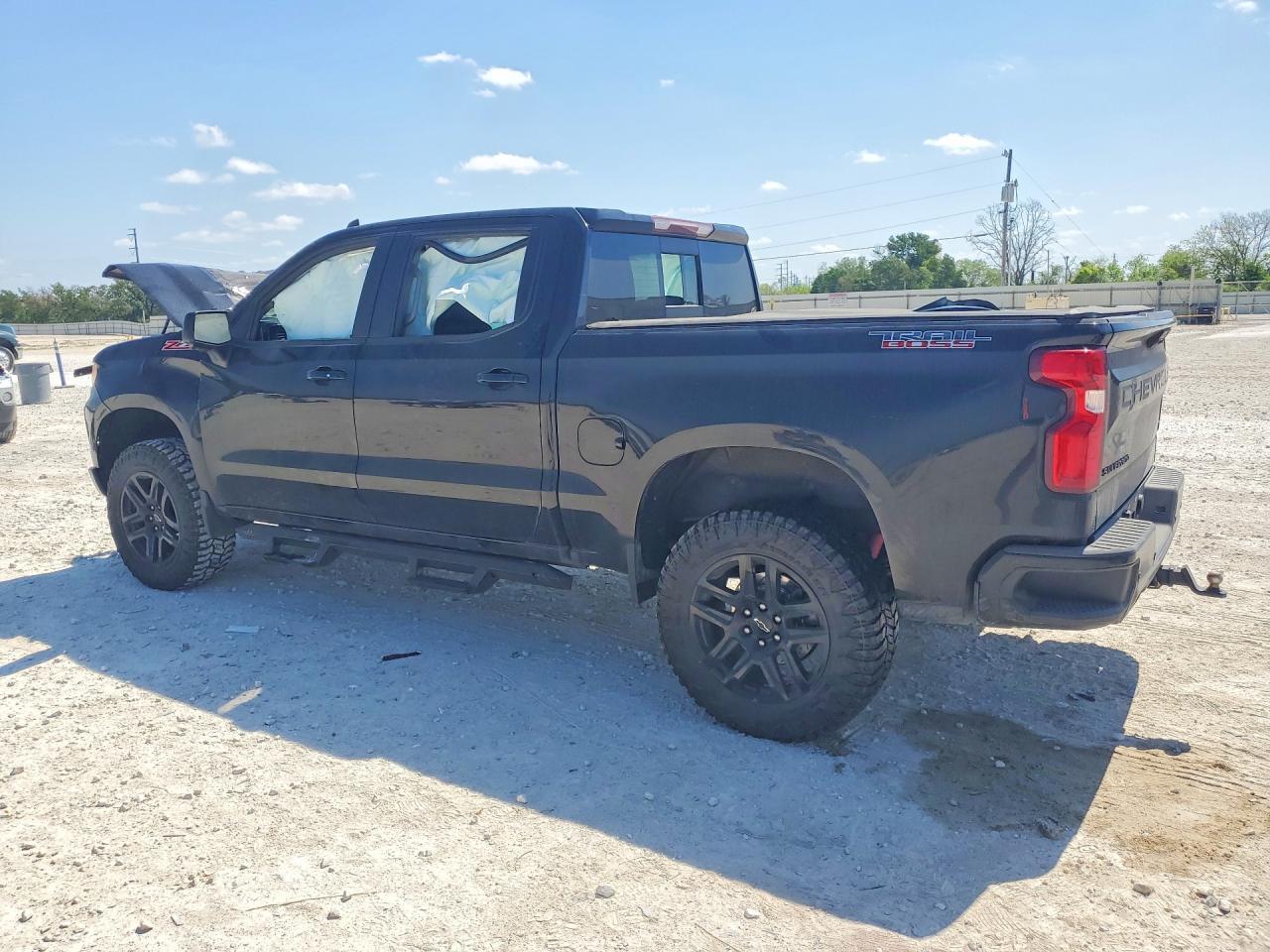 2022 Chevrolet Silverado K1500 Lt Trail Boss - Фото 2