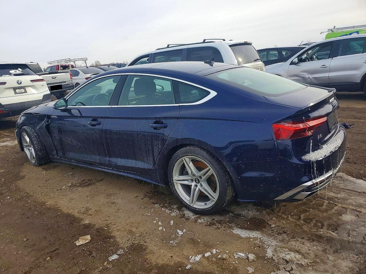 2022 Audi A5 Premium 45 - Фото 2