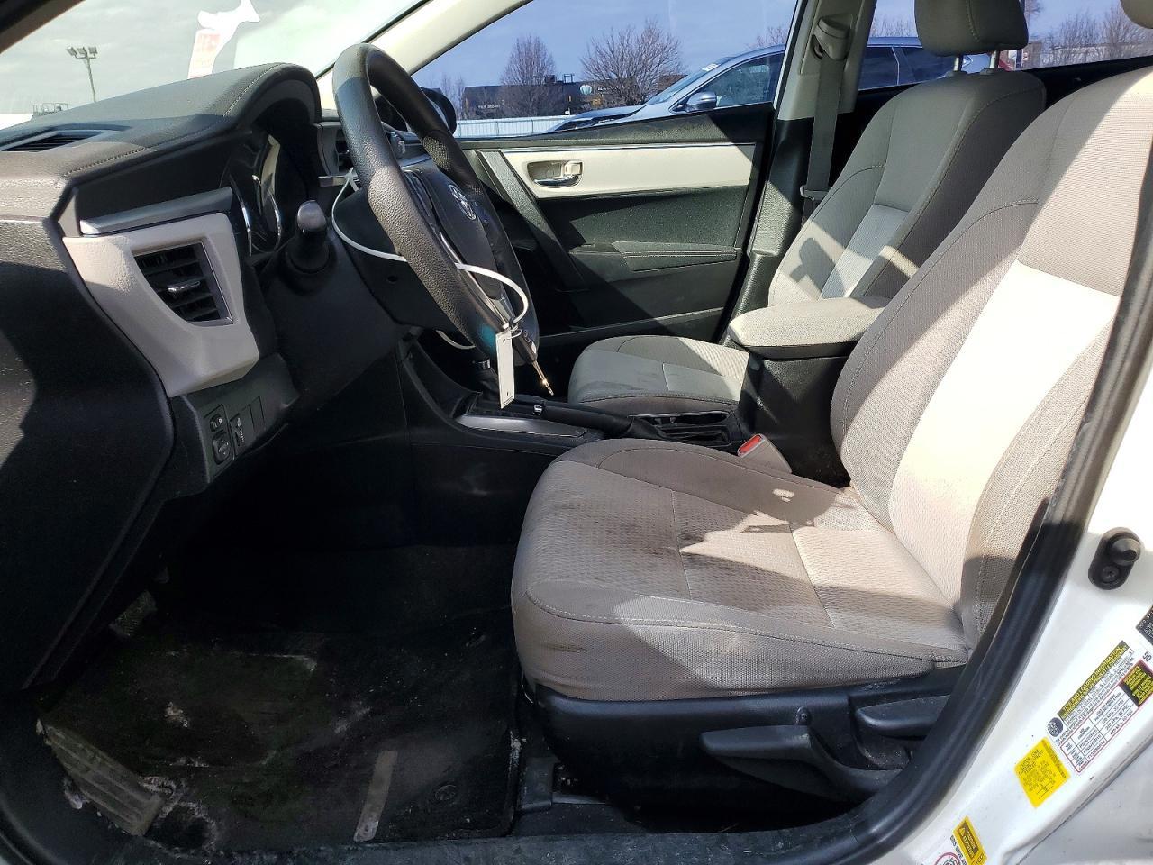 2015 Toyota Corolla Le - Фото 7