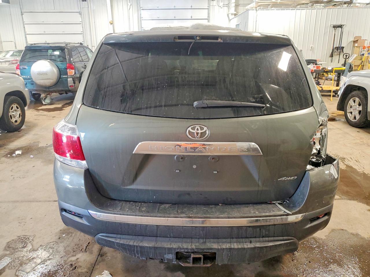 2011 Toyota Highlander Base - Фото 6
