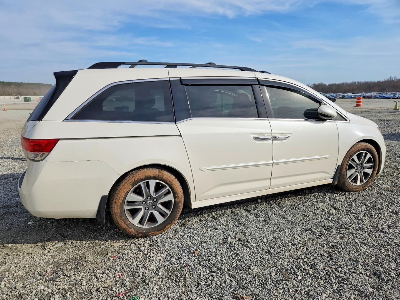 2014 Honda Odyssey Touring - Фото 3