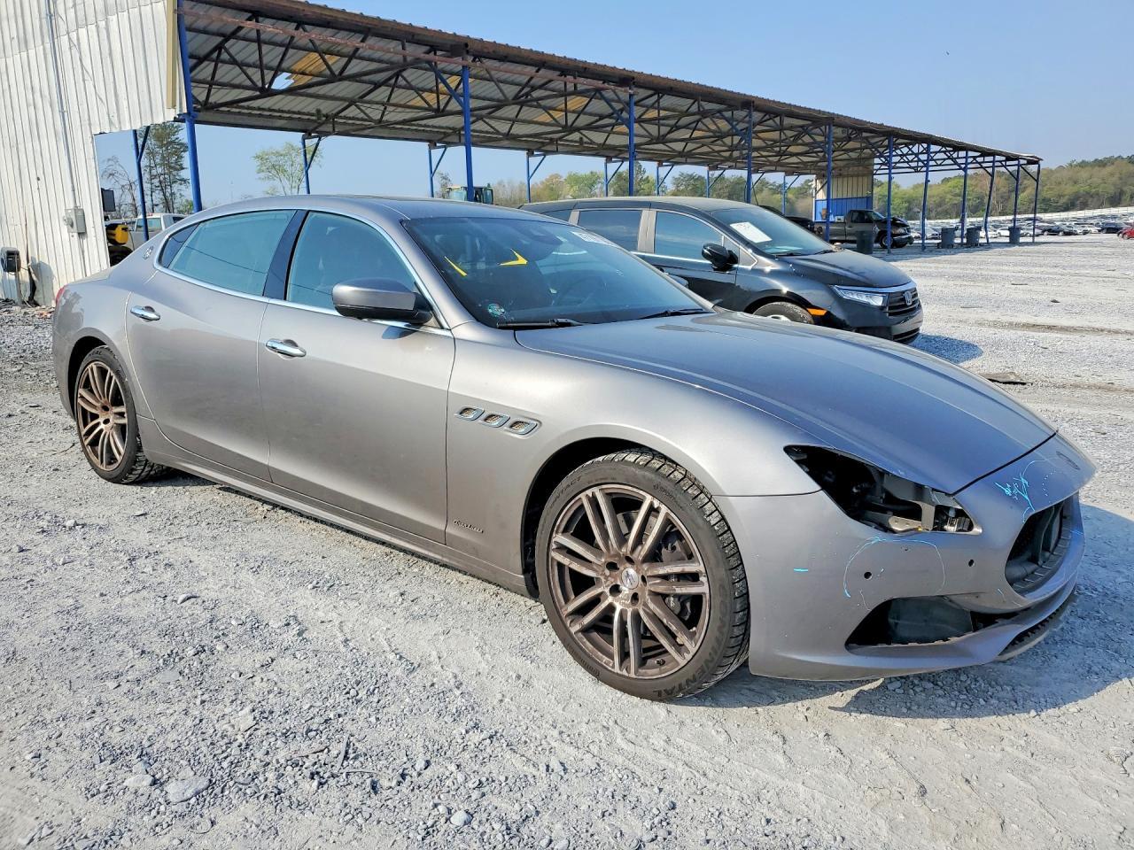 2017 Maserati Quattroporte S - Фото 4