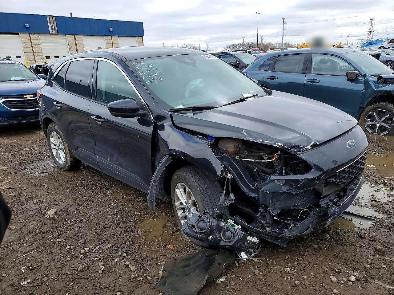 2020 Ford Escape Se - Фото 4